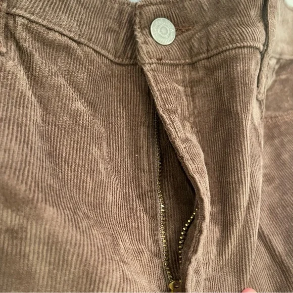 WORN ONCE! Old Navy Woman’s Higher High-Rise Flare Brown Corduroy Pants - Picture 8 of 15